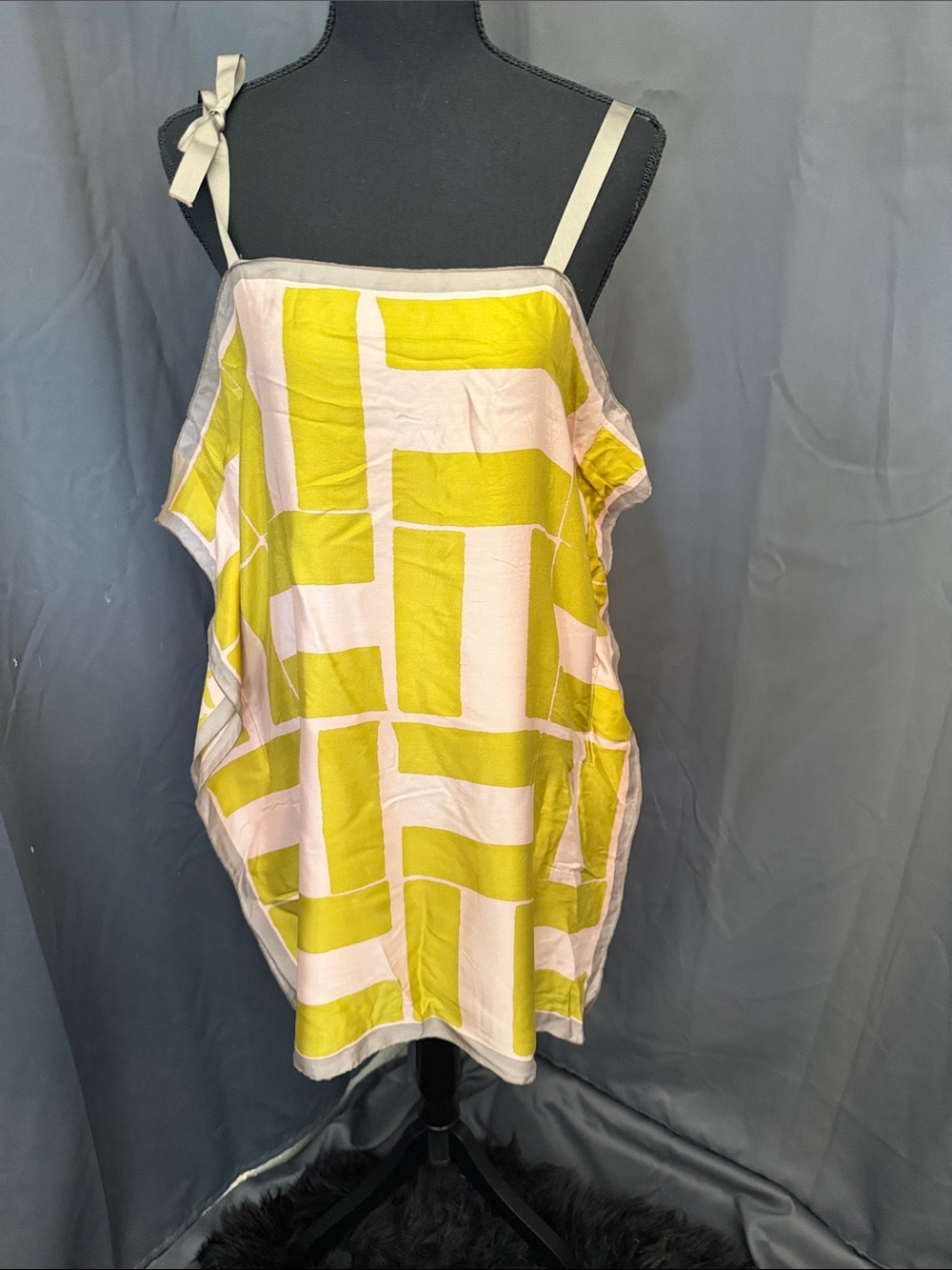 Women's Geometric Print Tank dress- Light Pink & Lime